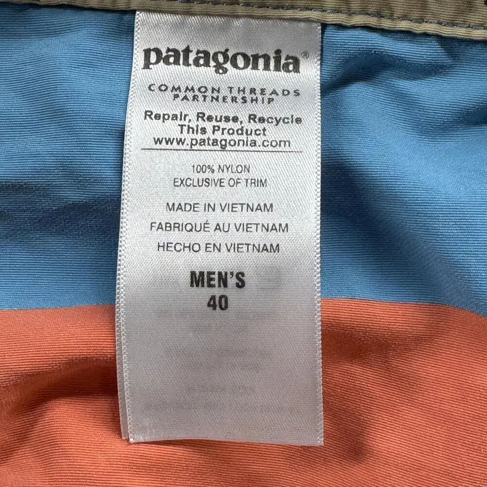 Patagonia Nylon Board Shorts Wavefarer Colorblock Size 40 Orange Blue‎ Striped